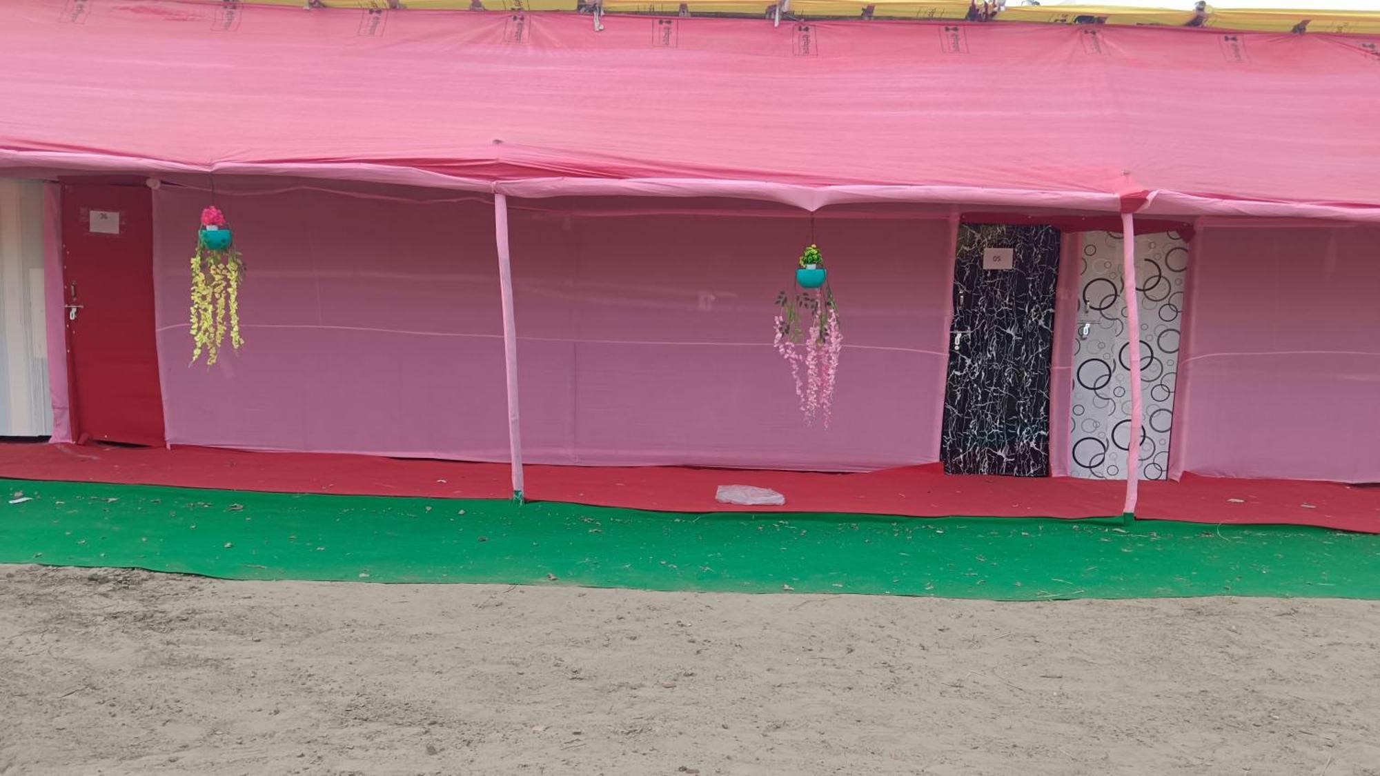 Mahakumbh Luxury Cottage Prayagraj Exterior foto